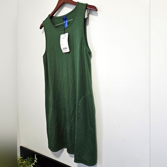 Kit And Ace So Soft Brushed Dress - Size US L - Picture 3 of 10